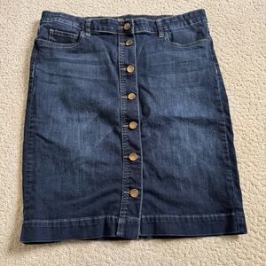 Kut from the Kloth Denim Buttoned Pencil Skirt